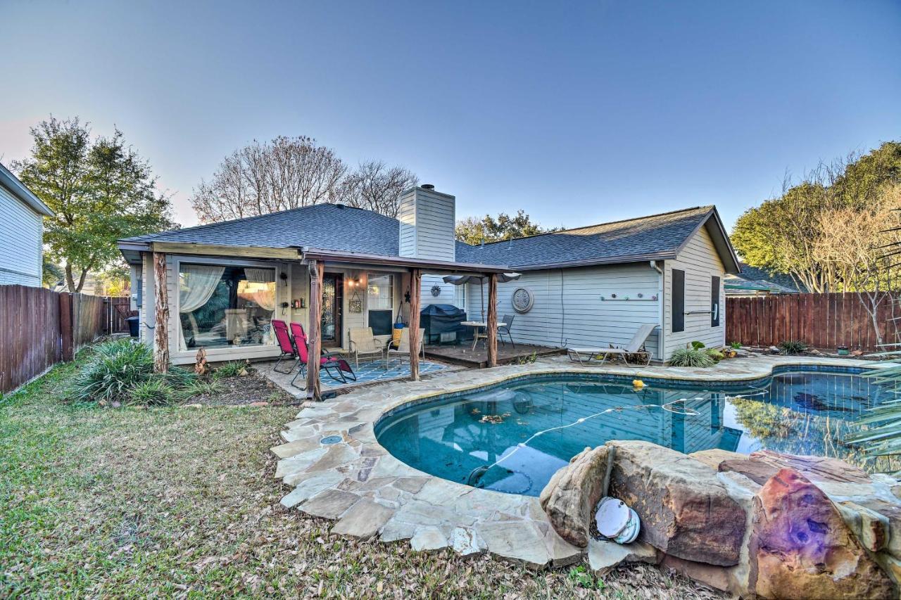 Villa Peaceful San Antonio Oasis With Private Pool And Grill Exterior foto